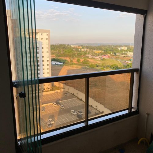 Envidraçamento de sacada